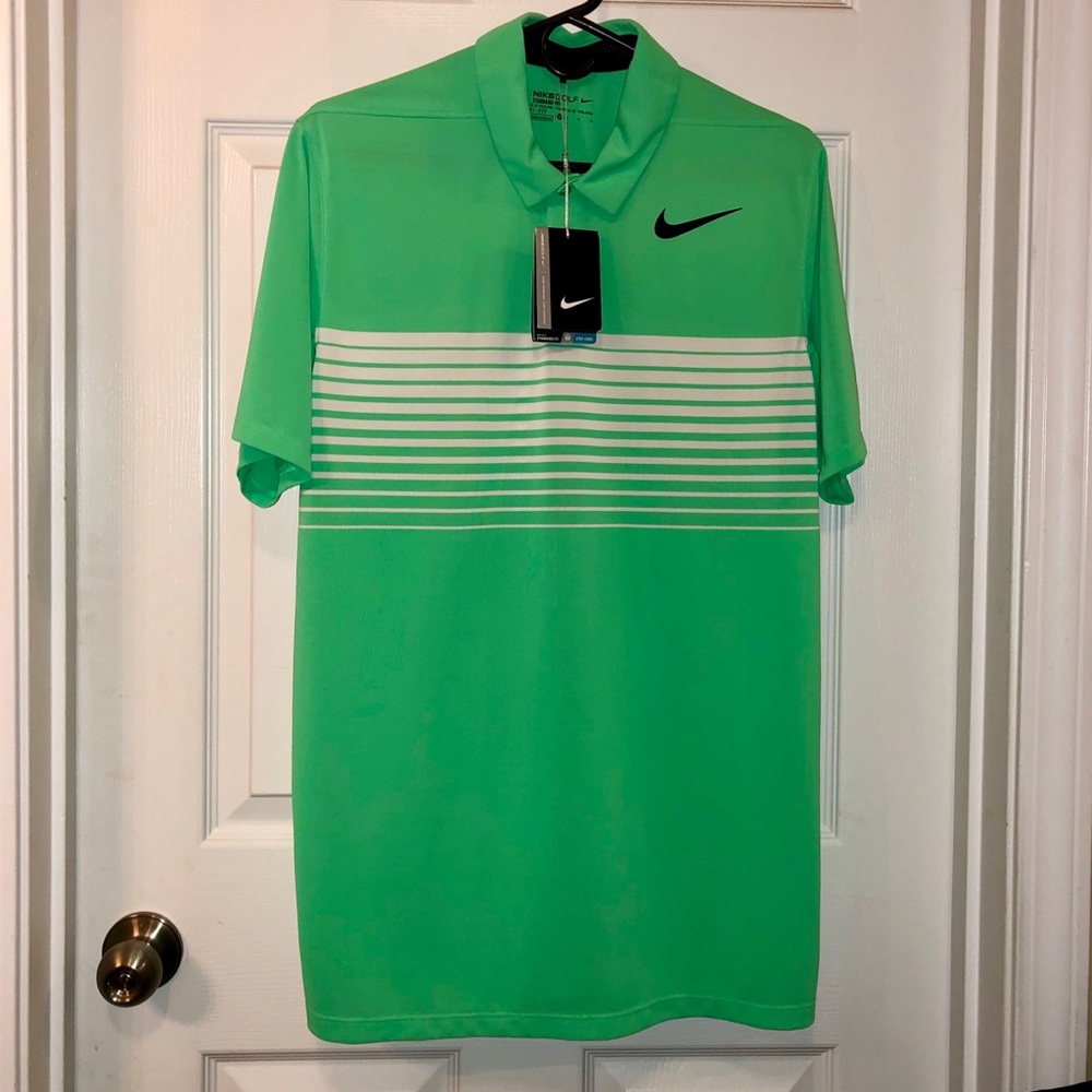 SOLD Men's Nike golf shirt